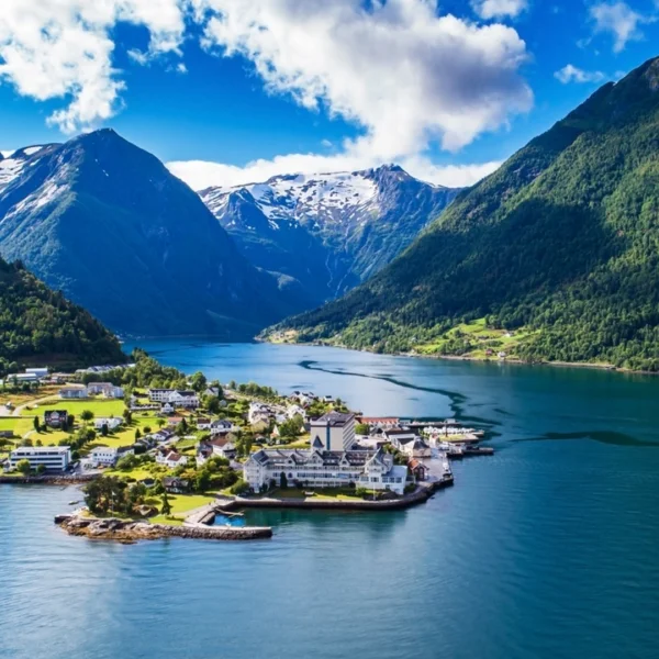 Norveç Fiyortları Gemi Turları